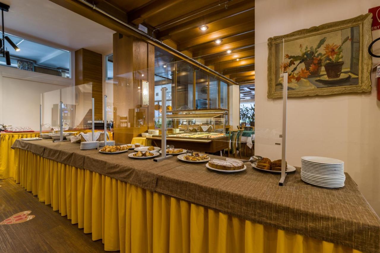 Hotel Villa Argentina Cortina dʼAmpezzo Esterno foto