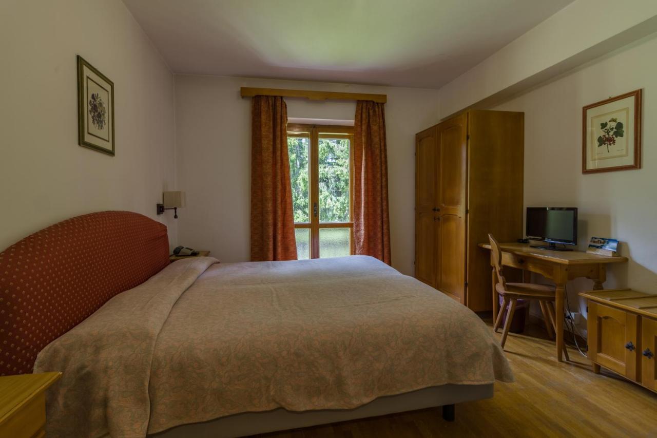 Hotel Villa Argentina Cortina dʼAmpezzo Camera foto