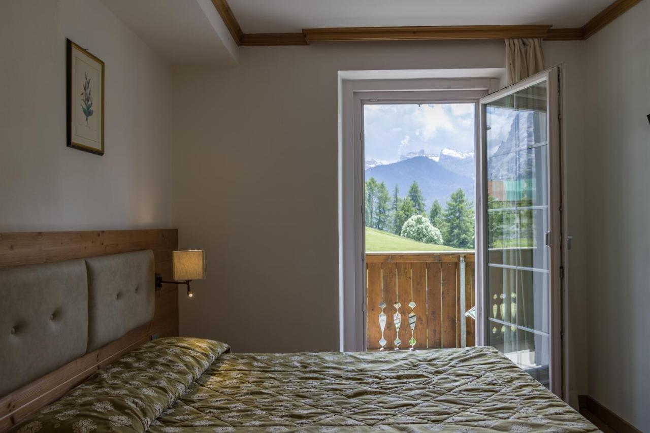 Hotel Villa Argentina Cortina dʼAmpezzo Camera foto