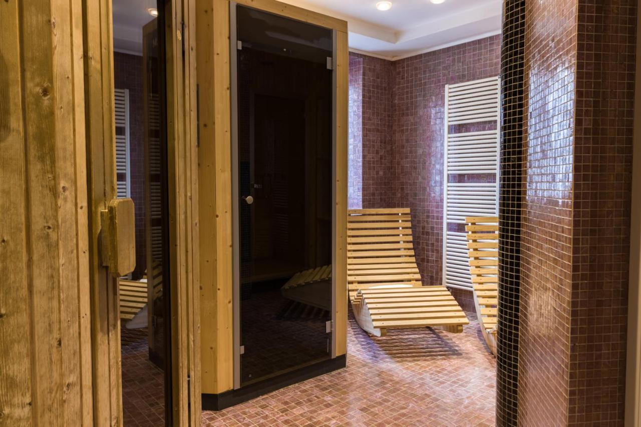 Hotel Villa Argentina Cortina dʼAmpezzo Esterno foto