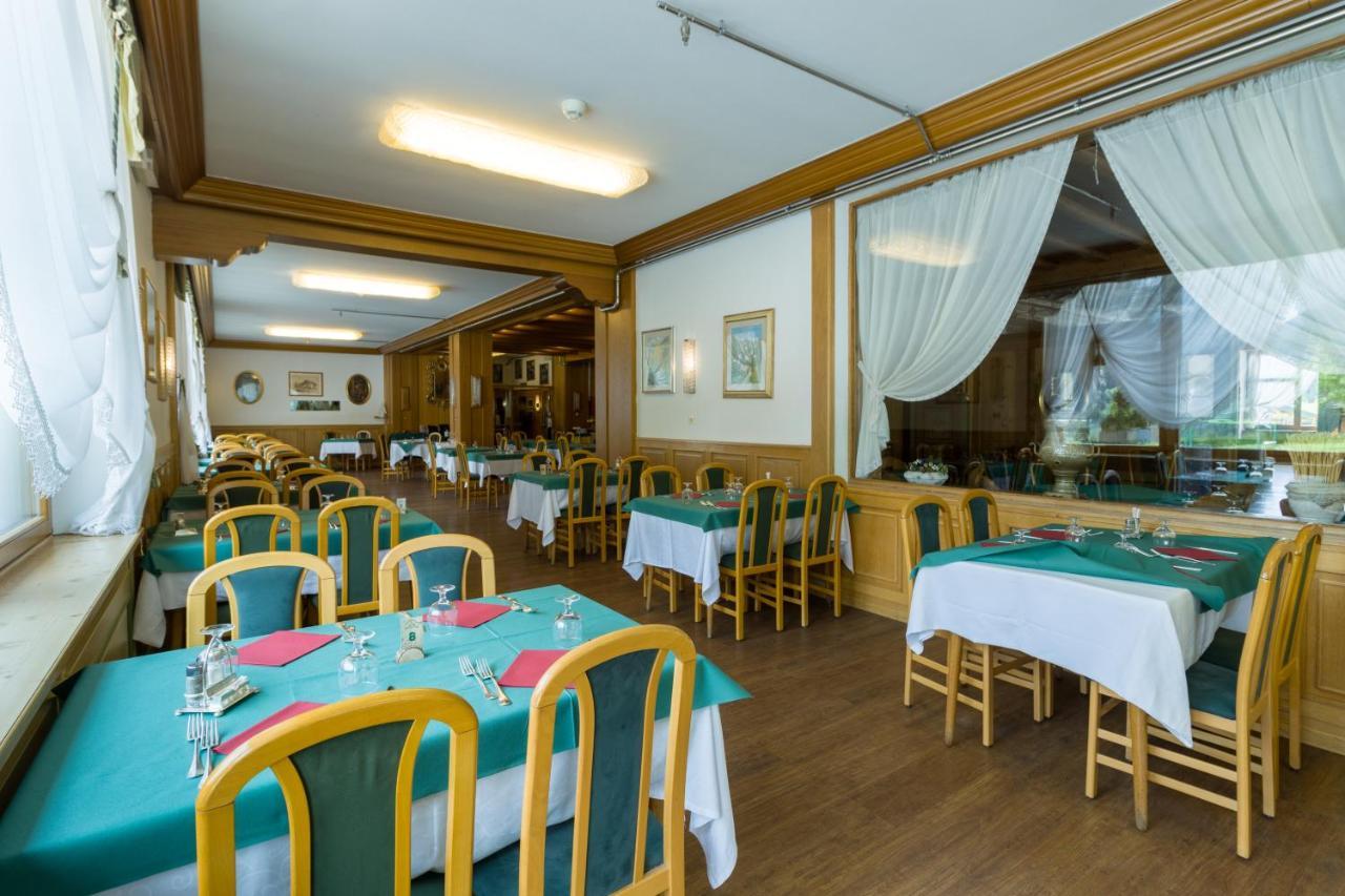 Hotel Villa Argentina Cortina dʼAmpezzo Esterno foto