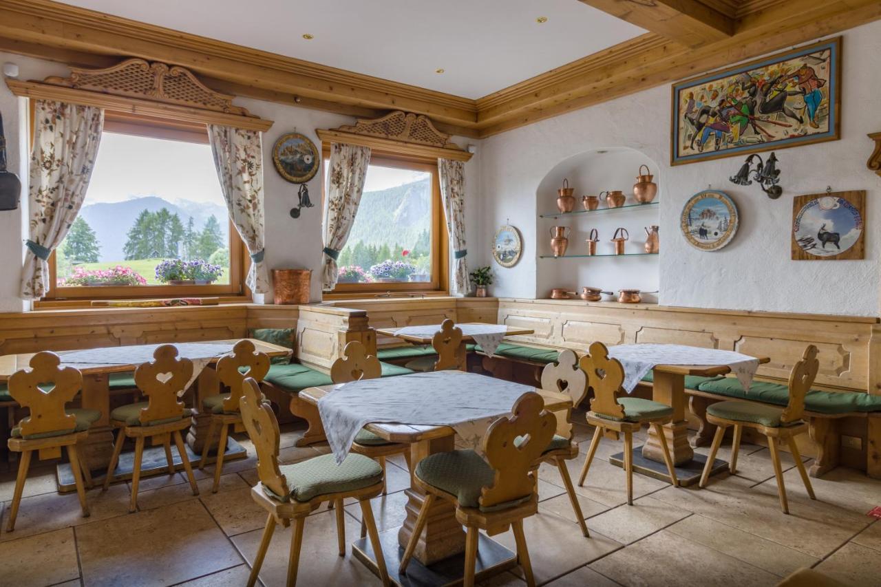 Hotel Villa Argentina Cortina dʼAmpezzo Esterno foto